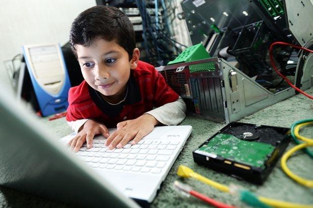 Beş Yaşında Bir Profesyonel Bilgisayar Uzmanı